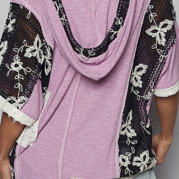 NEW POL Purple Black Floral Applique Hoodie - Picture 2 of 3